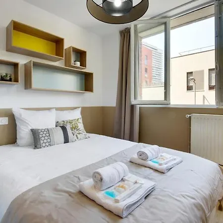 218 Tali - Superb In *